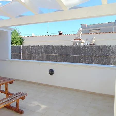 Bilocale A 200 M Dalla *